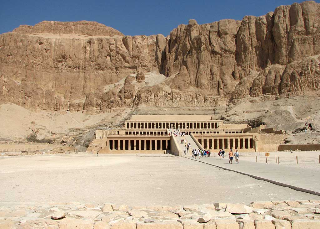 Luxor-Egypt-hatshepsut-temple